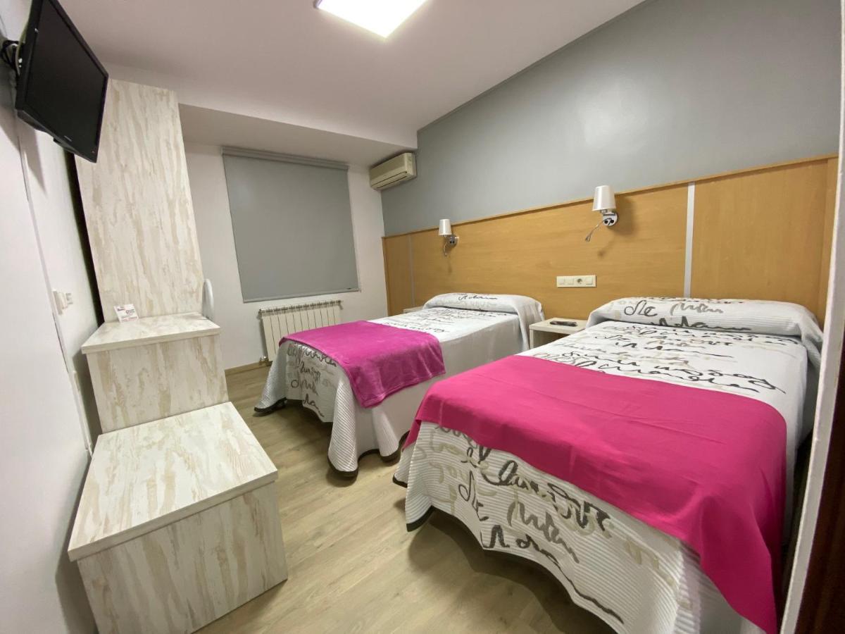 Hotel San Juan Miguelturra ภายนอก รูปภาพ