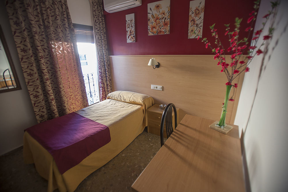 Hotel San Juan Miguelturra ภายนอก รูปภาพ